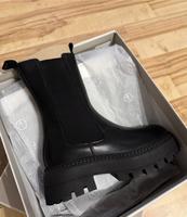 Leder Chelsea Boots Tamaris NEU& OVP Niedersachsen - Großefehn Vorschau
