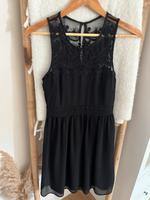 Hochwertiges Sommerkleid schwarz von Vero Moda, Gr. XS Bayern - Walderbach Vorschau