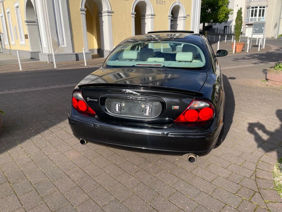 Jaguar S-Type 4.2 V8 R Kompressor 396PS/Leder/H&R in Bad Ems