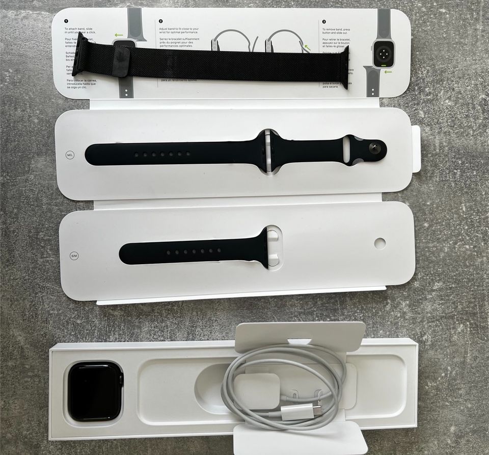 Apple watch SE 44MM Aluminium Ceramic case in Lüdenscheid