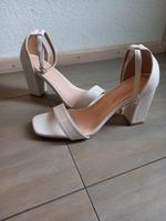 Sandalen, Pumps Bayern - Fürstenzell Vorschau