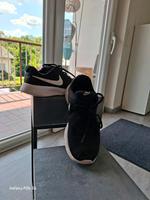 Nike Sneaker Sportschuhe Größe 38 Saarland - Quierschied Vorschau