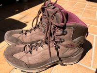 LOWA Wanderschuhe / Wanderstiefel / Trekking (Größe 41,5) Baden-Württemberg - Karlsruhe Vorschau