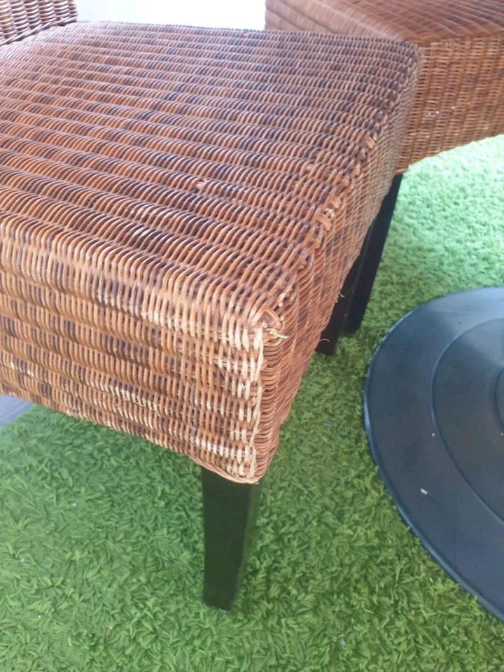 Esstisch Rund mit 6  Rattan Stühle, Tisch,  Holzoptik, 120x75cm in Hattingen