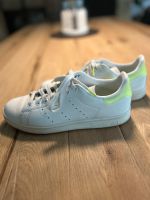 Adidas Stan Smith Gr. 39 1/3 weiß/neongelb Nordrhein-Westfalen - Rheine Vorschau