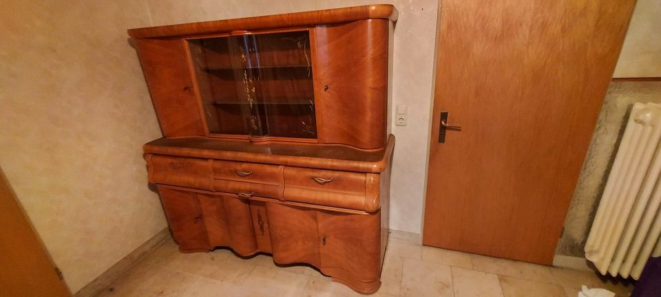 Alter Buffetschrank Küchenschrank Esszimmerschrank in Langen (Hessen)