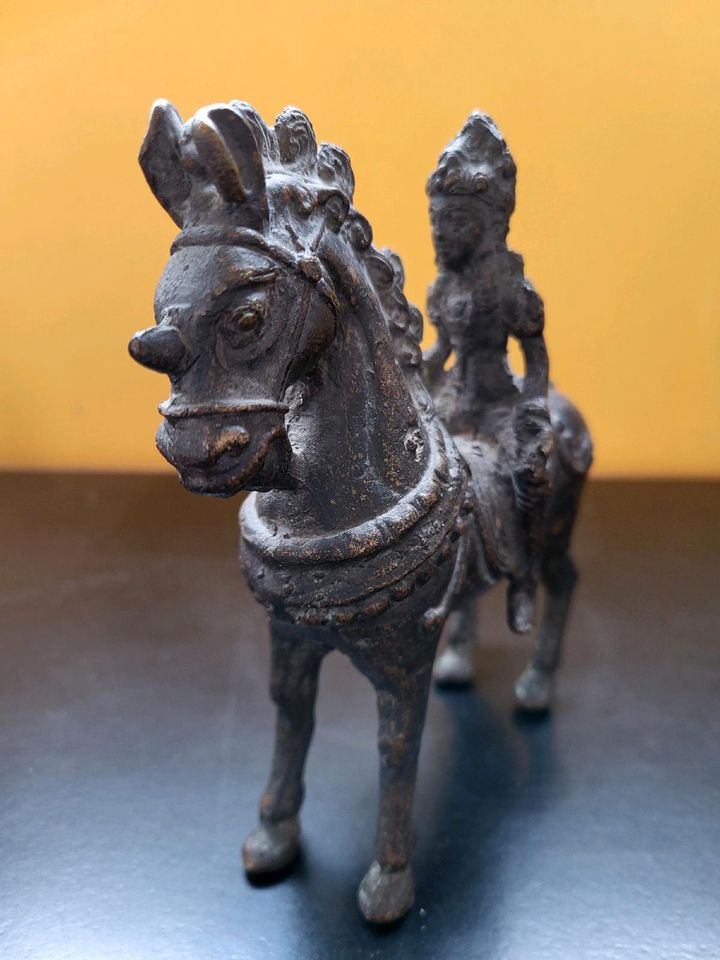 Reiter Bronze, Kambodscha (Khmer) in Paderborn