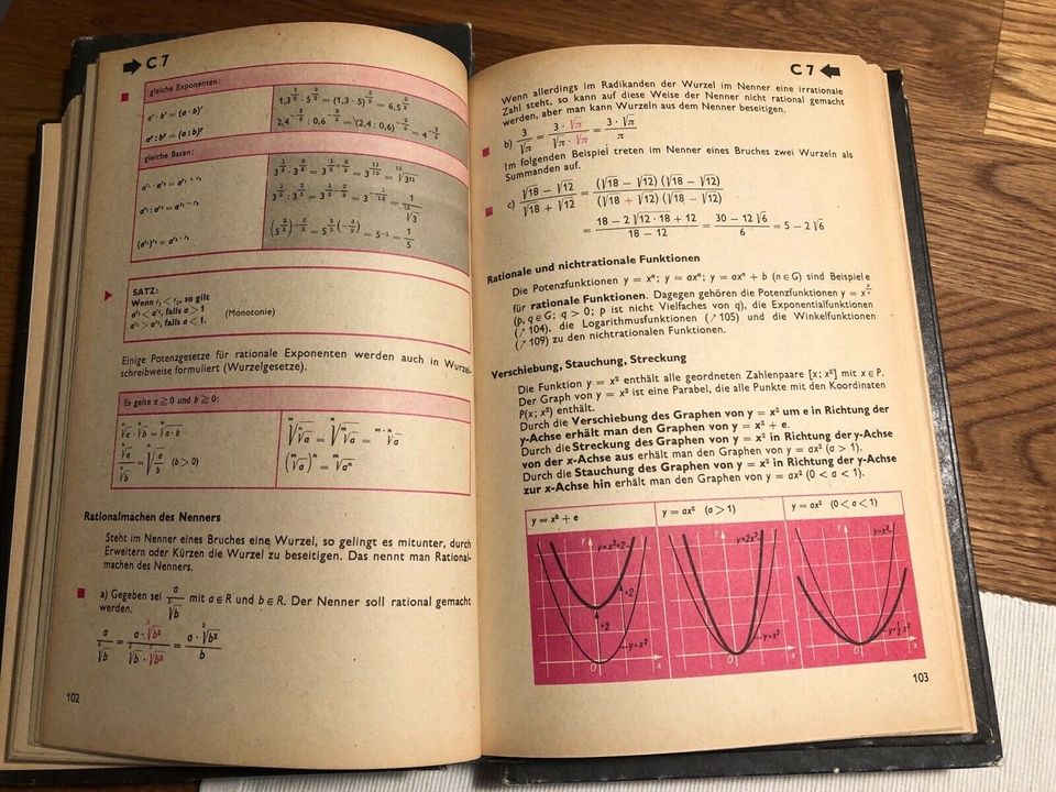 DDR Schulbücher in Weißenfels