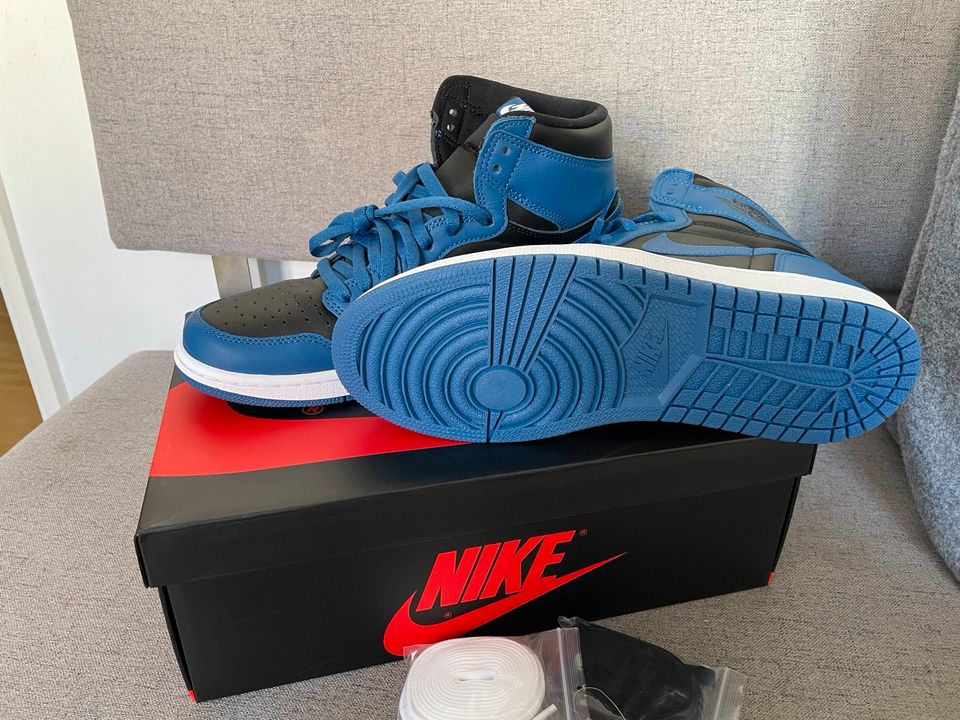 Nike Air Jordan 1 Retro High OG Dark Marina Blue - Neu & OVP in Vaterstetten