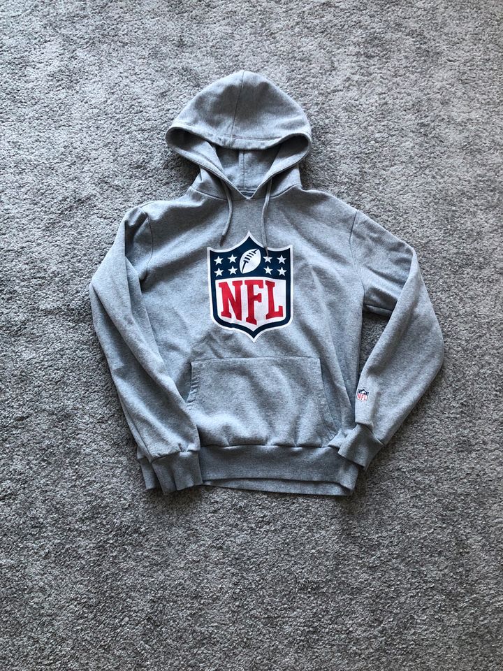 Pull & Bear NFL Hoodie Gr. L Comfort Fit Grau in Bonn