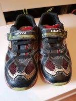 GEOX Lights Gr. 33 Bayonyc schwarz rot  Turnschuhe Sneaker Wandsbek - Hamburg Farmsen-Berne Vorschau