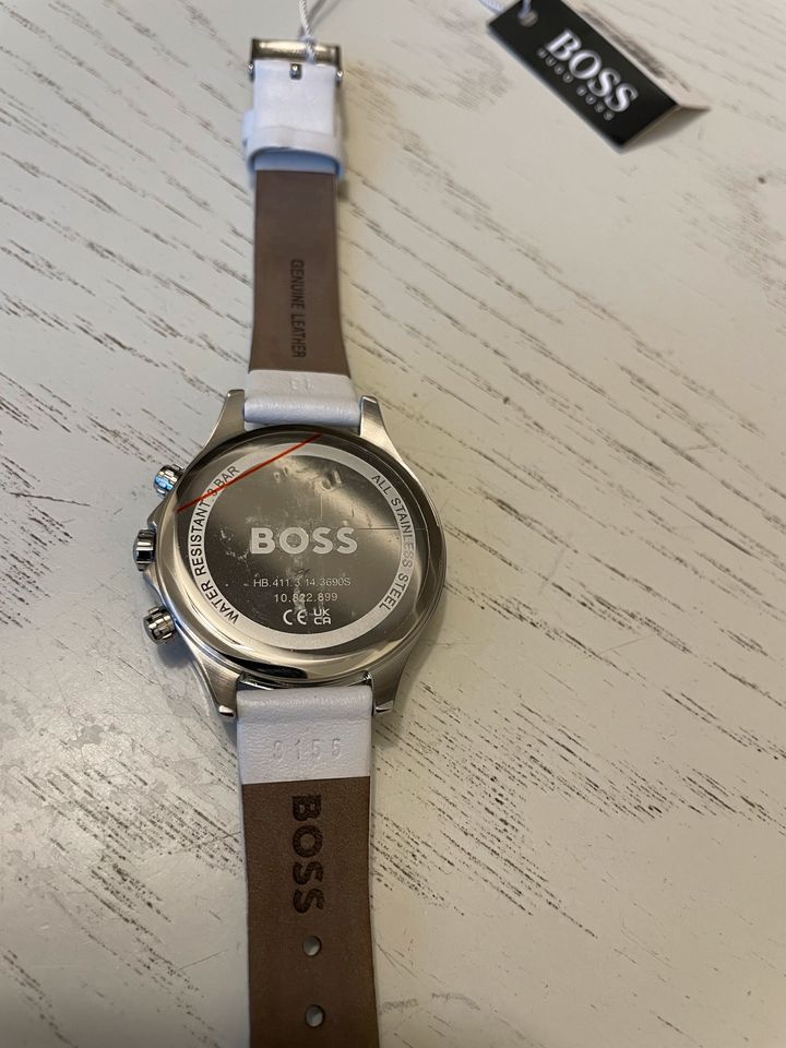 Hugo Boss Damen Armbanduhr Weis / mint / Türkis in Waldbröl