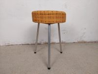 Vintage Hocker Dreibeiniger Polsterhocker 60er 70er Retro DDR Berlin - Mitte Vorschau