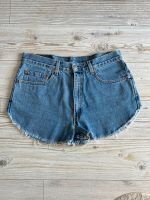 Levi's Jeans Shorts highwaist hoher Beinausschnitt W34 (40) Friedrichshain-Kreuzberg - Friedrichshain Vorschau