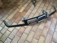 BMW E36 Kühlergrill Grill Frontgrill blaumetallic Farbe 317 Bayern - Feucht Vorschau