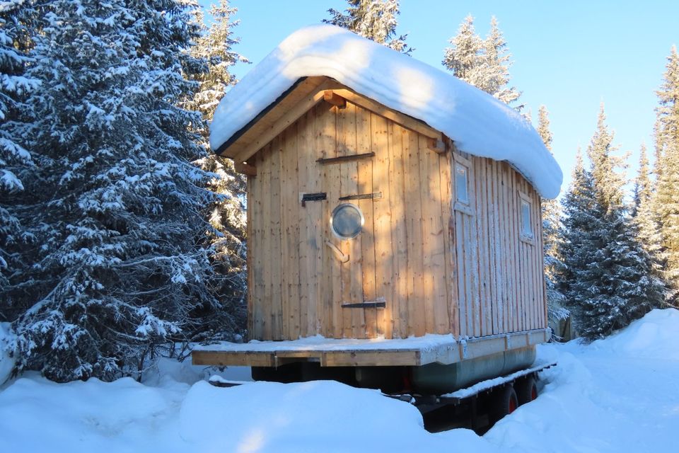 uriges Tiny House " Busy Beaver" in schwed. Lappland/Nordschweden in Ronneburg