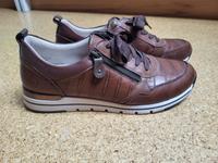 Remonte Damenschuhe Sneaker Turnschuhe 42 Bayern - Bergtheim (Unterfranken) Vorschau