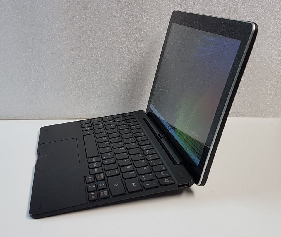 Lenovo IdeaPad Miix 300-10IBY - Mini Tablet Netbook Win10 in Leippe-Torno