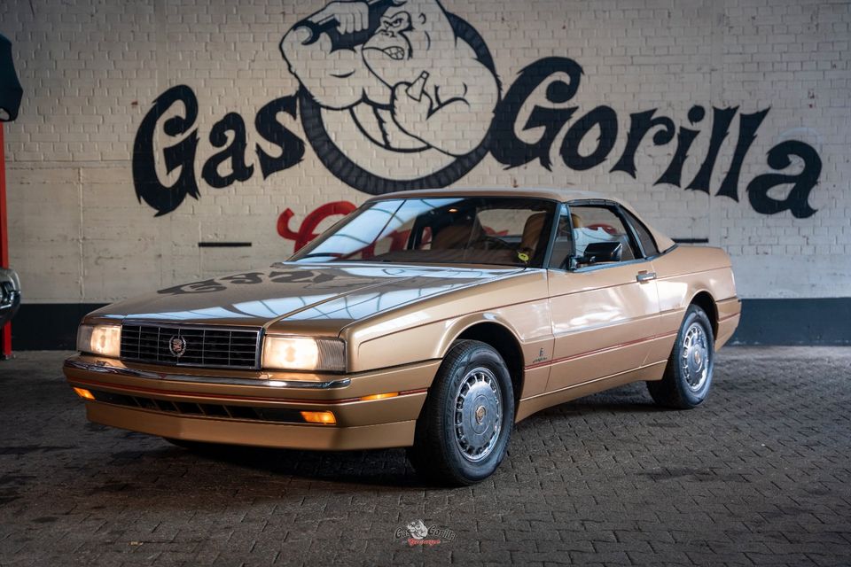 1987 Cadillac Allante Hard- & Softtop-Cabrio in Solingen