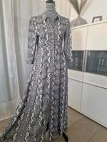 Maxikleid von Zara Gr. 38-40 Niedersachsen - Weyhe Vorschau