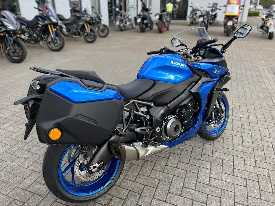 Suzuki GSX-S 1000 GT Travel Edt. M3 Modell, 4J Garantie in Husum