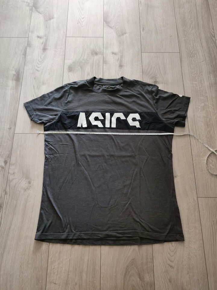 Asics Sport shirt in Düren