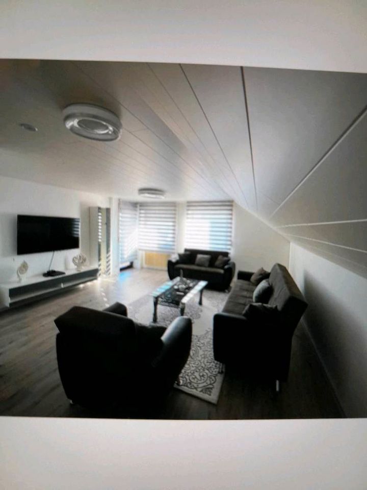 DG Wohnung, 90 m2, Warmmiete, zu Vermieten in Unterschneidheim