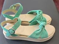 Sandaletten von Gerry Weber NEU Nubukleder  Gr. 38 Sachsen - Löbau Vorschau