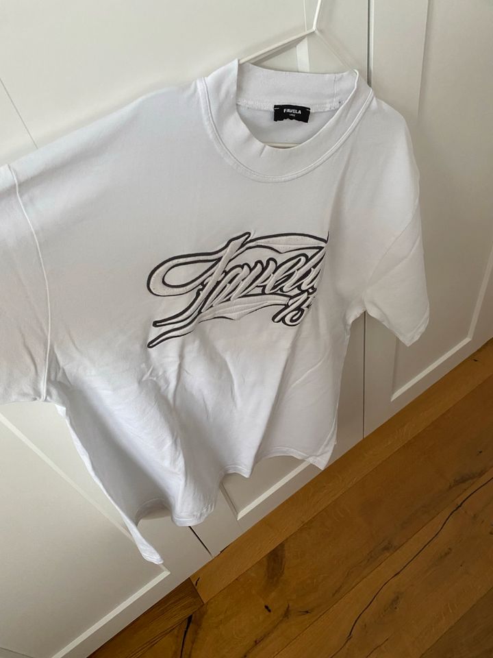 T-Shirt Oversize Favela LFDY Peso Pegador neu weiß 6pm in Köln