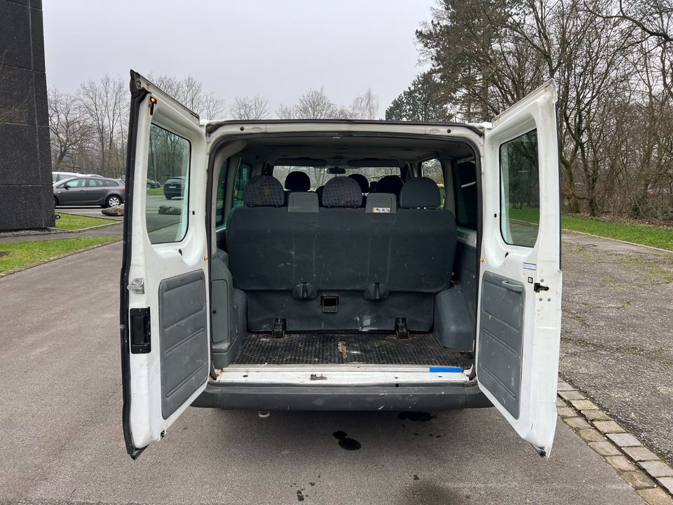 Ford Transit 2.2TDI- 9.Sitz/ Bj.10/2009/OHNE PAPIERE/ERSATZTEILE in Oberhausen