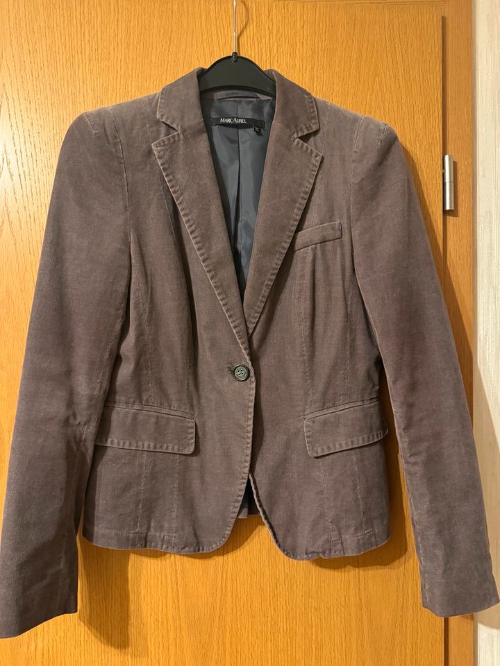 Blazer Cord Marc Aurel Gr 38 in Eibenstock