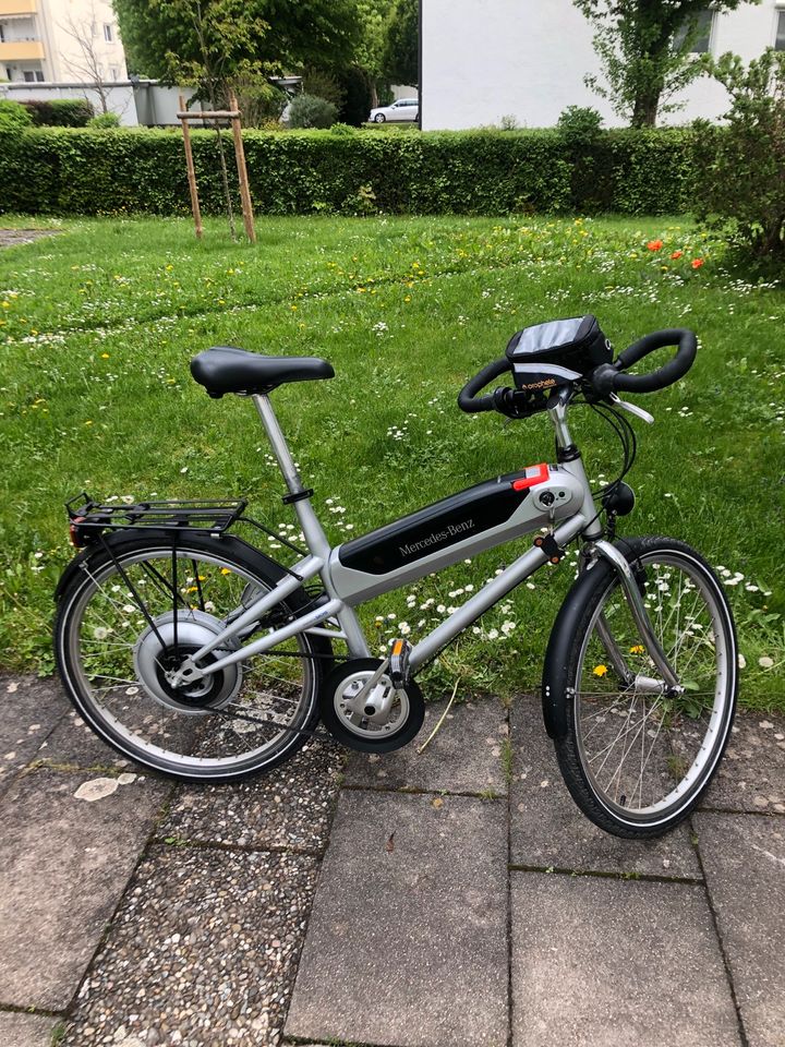 Mercedes Benz Hybrid Bike 26 Zoll in Böblingen