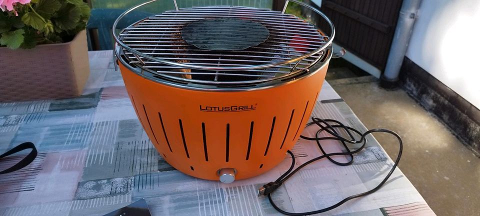 Lotus Grill (35cm) in Stralsund