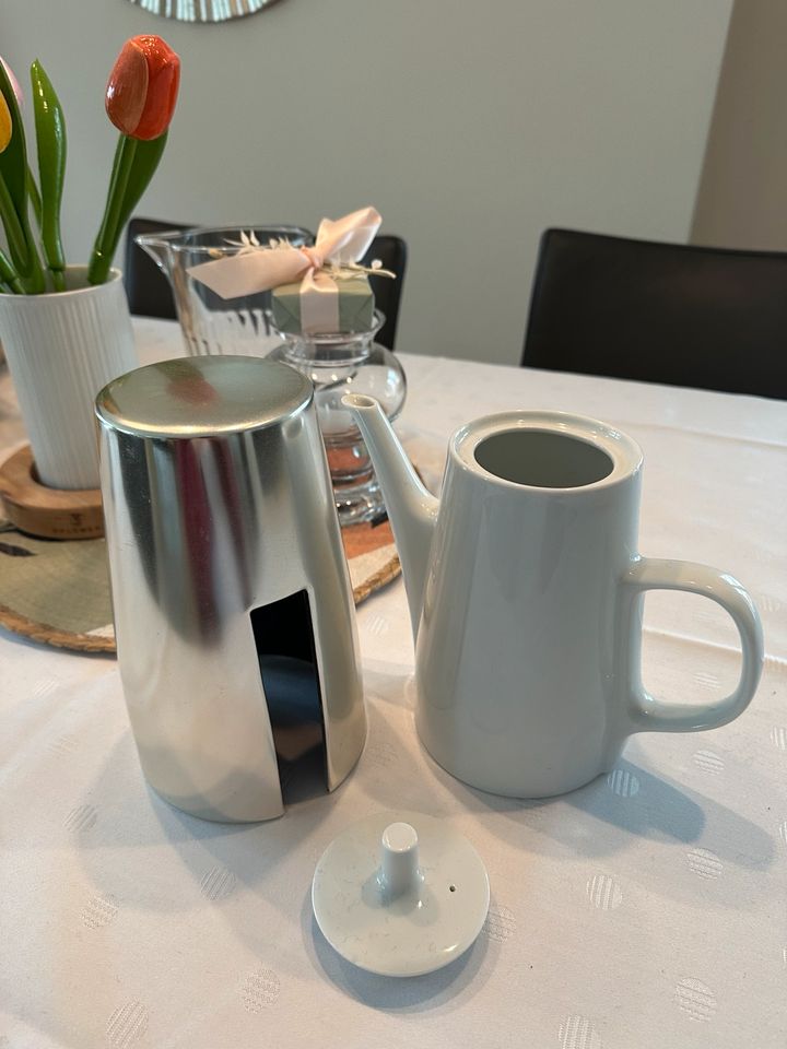 Kaffeekanne von Melitta mit Isolierhaube Warmhaltekanne in Verl