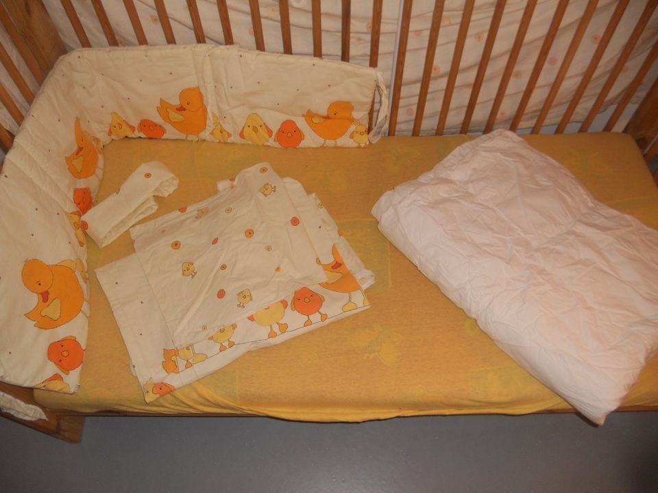 Kinderbett Gitterbett Beistellbett Massivholz Himmelbett Nestchen in Stadtroda