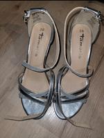 Filigrane silberfarbene Highheels Von Tamaris Hessen - Wiesbaden Vorschau