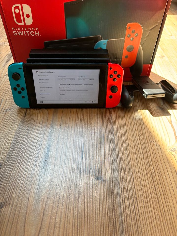 Nintendo Switch mit Zubehör in Tecklenburg