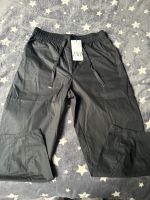 Schwarzer Nylon Jogginghose von Zara 40 NEU Niedersachsen - Garbsen Vorschau