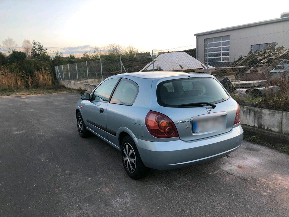 NISSAN ALMERA N 16 MIT NEUE TÜV 2026 in Magdeburg