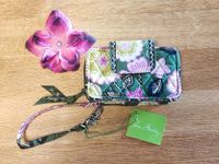 ❤ VERA BRADLEY Smartphone Wristlet Geldbörse Portemonnaie Tasche Hessen - Hofheim am Taunus Vorschau