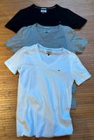Tommy Hilfiger T-Shirt | Größe M  (Schwarz/Grau/Weiß) *NEU* Hessen - Herborn Vorschau