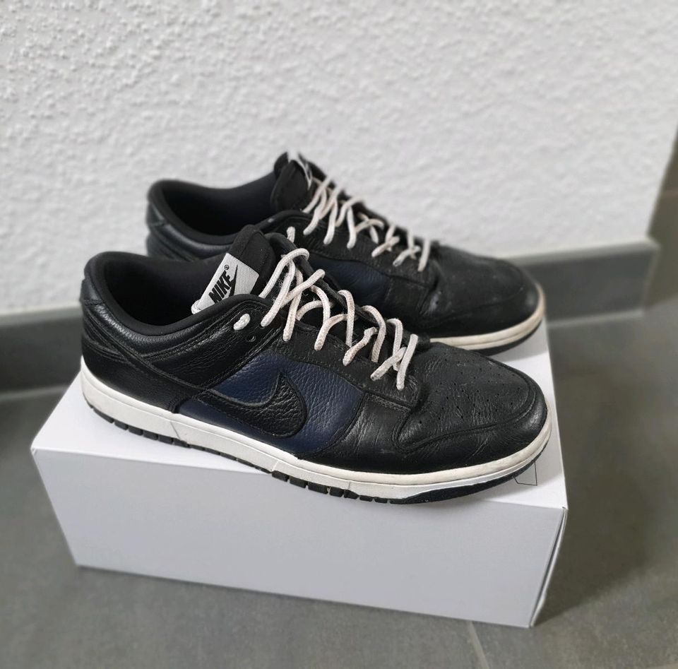 Nike dunk low By You Sneaker in Gr. 43 in Braunschweig