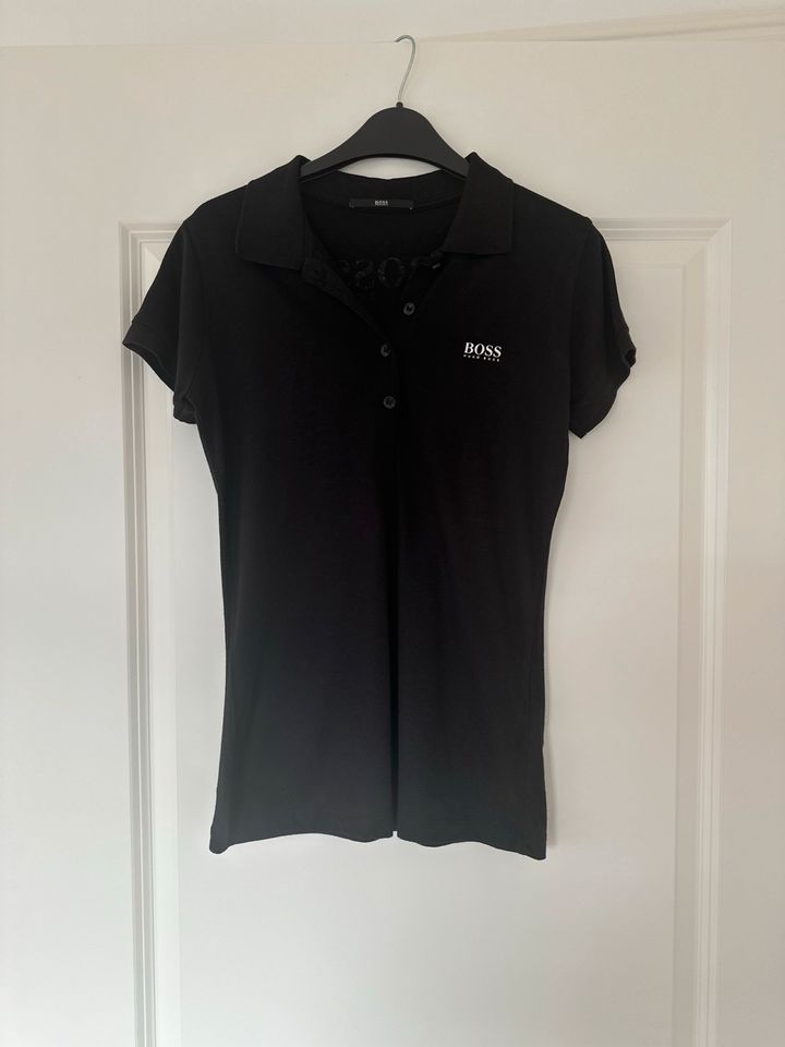 Hugo Boss Poloshirt schwarz Gr. XS 34 in Großpösna