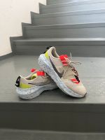 Nike Sportschuhe Größe 40,5 Bayern - Dörfles-Esbach Vorschau