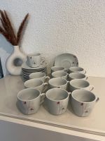 24-teiliges Kaffee und Kuchen Set / Teetassen mit Untertellern Baden-Württemberg - Herrenberg Vorschau