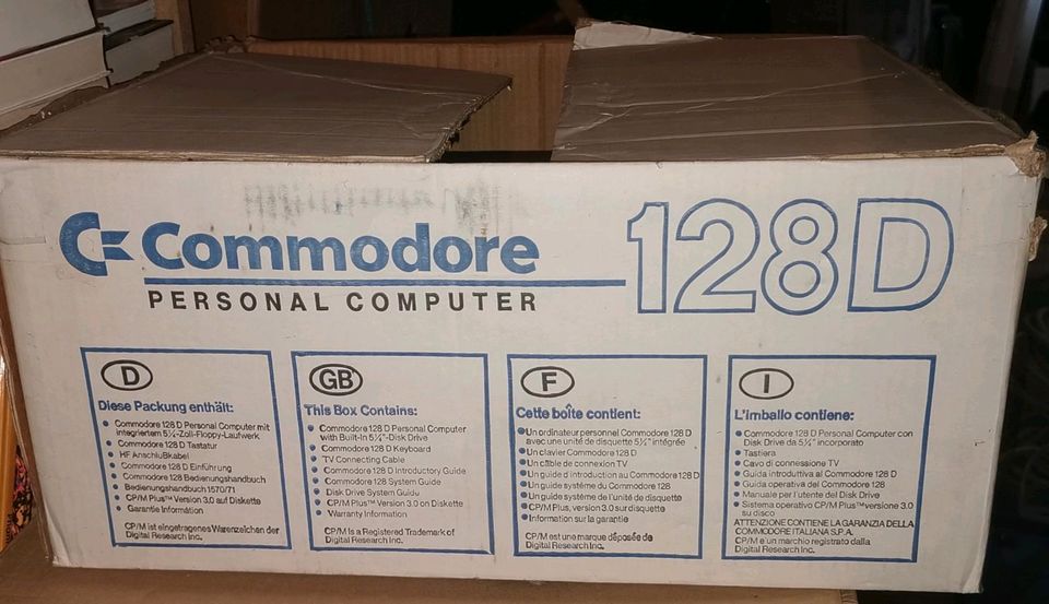 Commodore C64 C128D C 128 D Computer original Verpackung Karton in Friedberg