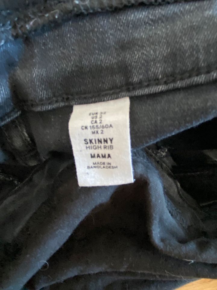 Schwangerschaftshose Umstandshose Jeans H&M 32 in Butzbach