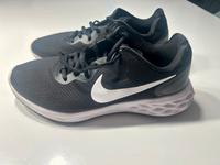 Laufschuh - Nike - Revolution - Größe 38,5 Rheinland-Pfalz - Zotzenheim Vorschau