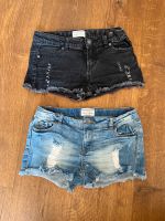 2 Review Kurze Jeans Shorts Gr. 140 Nordrhein-Westfalen - Oberhausen Vorschau