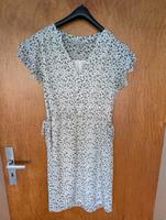 Weiß geblümtes Kleid von H&M, 36 Bayern - Erlangen Vorschau
